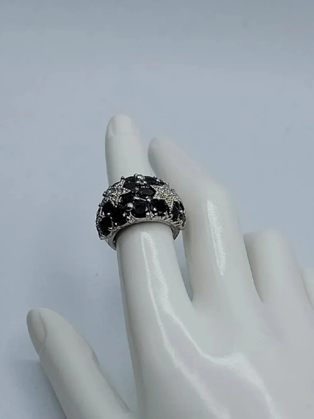 Night Sky Cocktail Ring Prong Set Black Clear Crystal Stars Size 6 Silver Tone